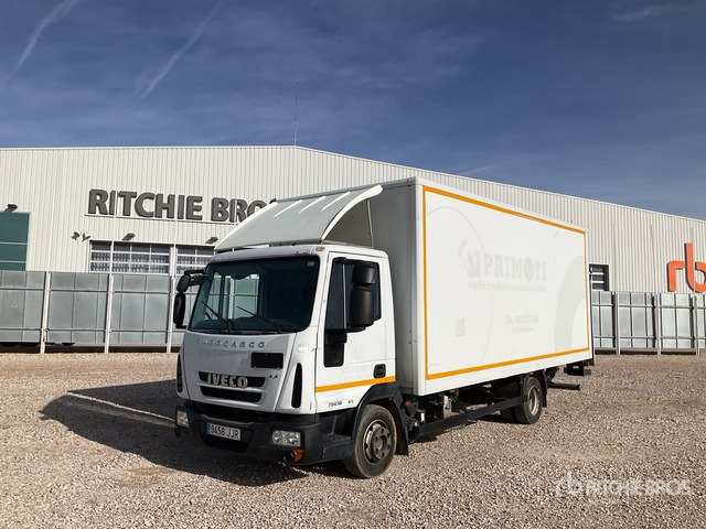 2012 Iveco Eurocargo 75E18 4x2 Van Truck - شاحنة مقفلة: صورة 1 2012 Iveco Eurocargo 75E18 4x2 Van Truck - شاحنة مقفلة: صورة 1