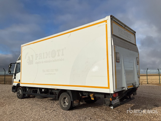 2012 Iveco Eurocargo 75E18 4x2 Van Truck - شاحنة مقفلة: صورة 3 2012 Iveco Eurocargo 75E18 4x2 Van Truck - شاحنة مقفلة: صورة 3