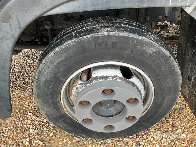 2012 Iveco Eurocargo 75E18 4x2 Van Truck - شاحنة مقفلة: صورة 5 2012 Iveco Eurocargo 75E18 4x2 Van Truck - شاحنة مقفلة: صورة 5