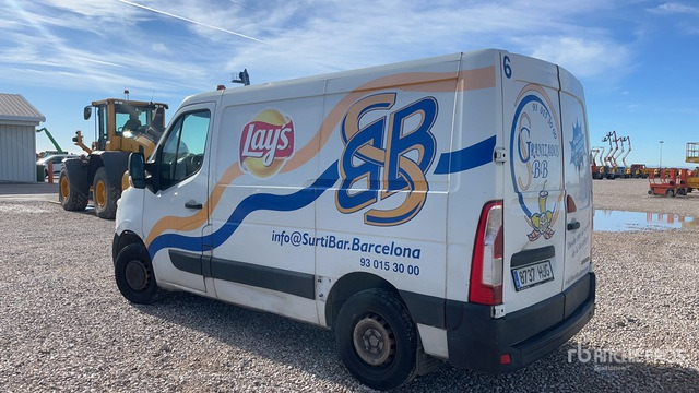 2012 Opel Movano 2.3D Cargo Van - شاحنة التوصيل: صورة 2 2012 Opel Movano 2.3D Cargo Van - شاحنة التوصيل: صورة 2