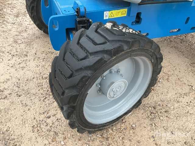 2013 Genie Z45/25J 4WD Diesel Articulating Boom Lift - شاحنة ذراع مفصلي: صورة 5 2013 Genie Z45/25J 4WD Diesel Articulating Boom Lift - شاحنة ذراع مفصلي: صورة 5