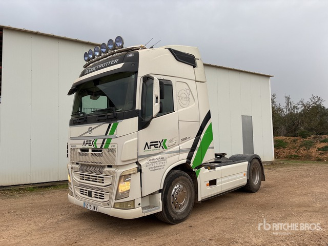 2013 Volvo FH500 4x2 S/A Sleeper Truck Tractor - وحدة جر: صورة 2 2013 Volvo FH500 4x2 S/A Sleeper Truck Tractor - وحدة جر: صورة 2