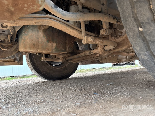 2013 Volvo FH500 4x2 S/A Sleeper Truck Tractor - وحدة جر: صورة 4 2013 Volvo FH500 4x2 S/A Sleeper Truck Tractor - وحدة جر: صورة 4