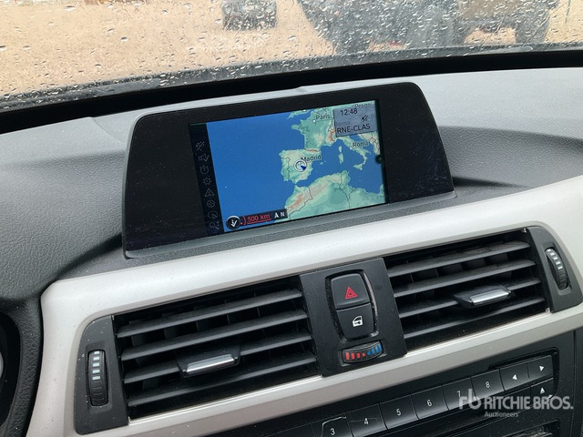 2014 BMW 318D GT Automobile - سيارة: صورة 4 2014 BMW 318D GT Automobile - سيارة: صورة 4