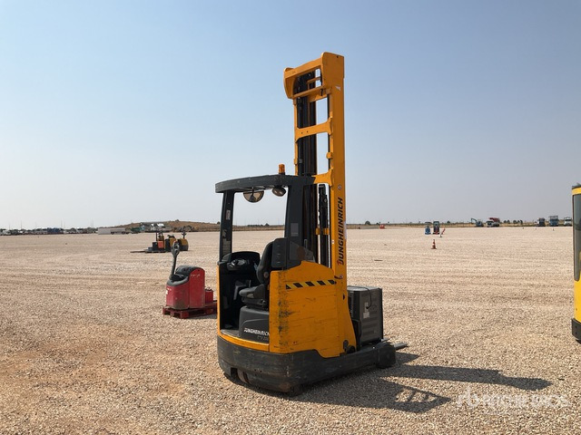 2014 Jungheinrich ETV216 Reach Truck - التقطيع جزازة/ ماكينات قطع الحشائش: صورة 3 2014 Jungheinrich ETV216 Reach Truck - التقطيع جزازة/ ماكينات قطع الحشائش: صورة 3