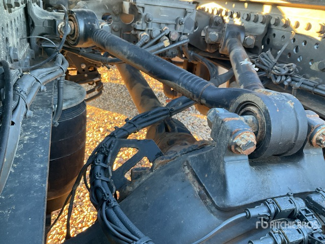 2015 Mercedes-Benz Arocs 2143 4x2 S/A Sleeper Truck Tractor - وحدة جر: صورة 4 2015 Mercedes-Benz Arocs 2143 4x2 S/A Sleeper Truck Tractor - وحدة جر: صورة 4