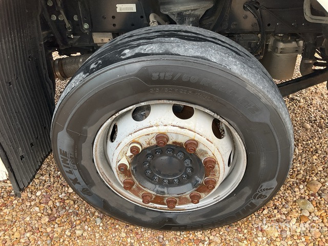 2016 MAN TGX18.440 4x2 Sleeper Container Truck - شاحنات الحاويات / جسم علوي قابل للتغيير شاحنة: صورة 4 2016 MAN TGX18.440 4x2 Sleeper Container Truck - شاحنات الحاويات / جسم علوي قابل للتغيير شاحنة: صورة 4