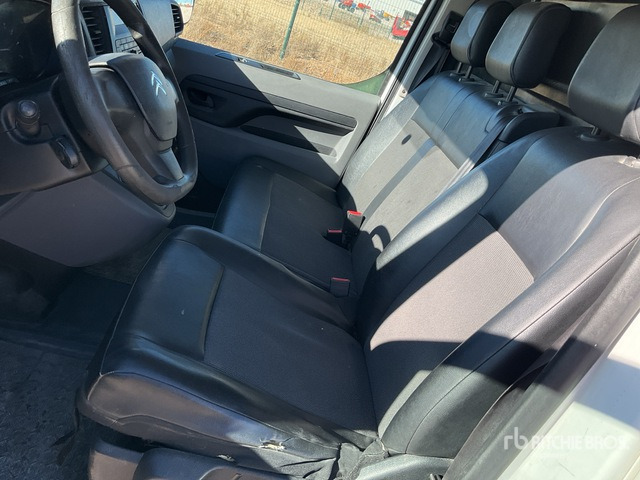 2019 Citroen Jumpy Cargo Van - شاحنة التوصيل: صورة 5 2019 Citroen Jumpy Cargo Van - شاحنة التوصيل: صورة 5