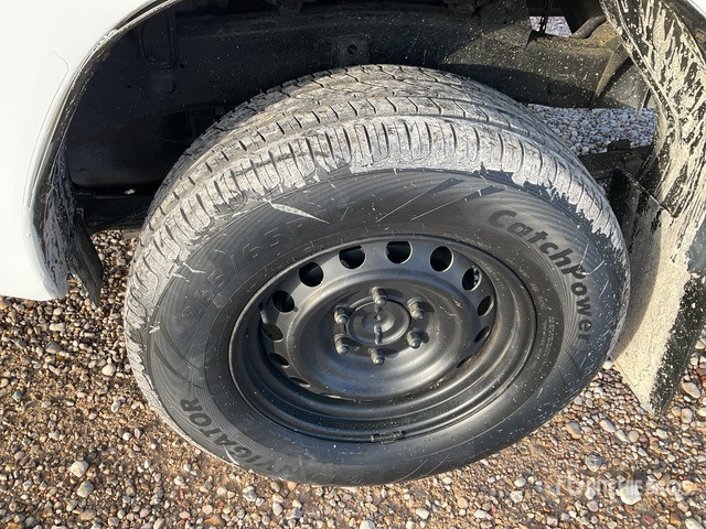 2020 Toyota Hilux 4x4 Crew Cab Pickup - شاحنة البيك أب: صورة 5 2020 Toyota Hilux 4x4 Crew Cab Pickup - شاحنة البيك أب: صورة 5