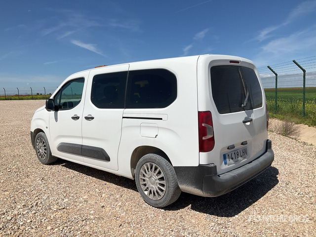 2020 Toyota Proace City Verso Passenger Van - حافلة صغيرة, ميكروباص: صورة 4 2020 Toyota Proace City Verso Passenger Van - حافلة صغيرة, ميكروباص: صورة 4