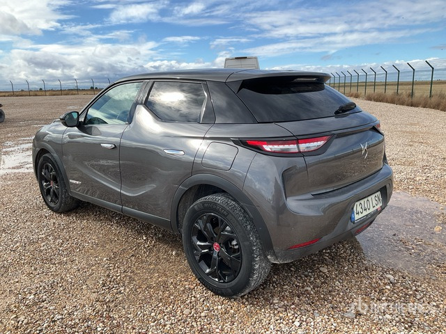 2021 Citroen DS3 Crossback BlueHDI Automobile - سيارة: صورة 2 2021 Citroen DS3 Crossback BlueHDI Automobile - سيارة: صورة 2