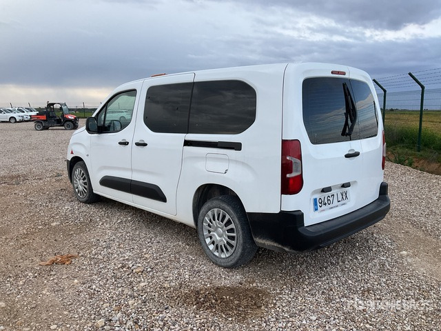 2022 Toyota Proace City Verso 5 Passenger Van - حافلة صغيرة, ميكروباص: صورة 3 2022 Toyota Proace City Verso 5 Passenger Van - حافلة صغيرة, ميكروباص: صورة 3