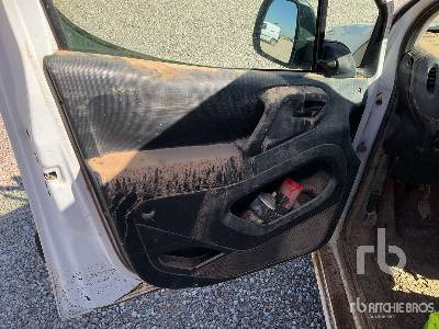 فان CITROEN BERLINGO (Inoperable): صورة 14