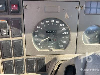 شاحنة الفريزر IVECO 40 8.1 4x2: صورة 6