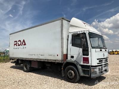 IVECO ML120 E 18 4x2 camion caja cerrada - شاحنات مسطحة: صورة 4 IVECO ML120 E 18 4x2 camion caja cerrada - شاحنات مسطحة: صورة 4