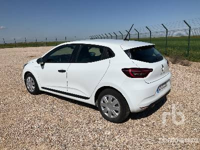 RENAULT CLIO - سيارة: صورة 2 RENAULT CLIO - سيارة: صورة 2