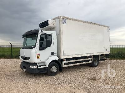 RENAULT MIDLUM 220.12 4x2 - شاحنة الفريزر: صورة 1 RENAULT MIDLUM 220.12 4x2 - شاحنة الفريزر: صورة 1