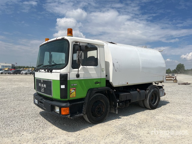 1989 MAN 15.192 Sweeper Truck - سياره كنس شوارع: صورة 1 1989 MAN 15.192 Sweeper Truck - سياره كنس شوارع: صورة 1
