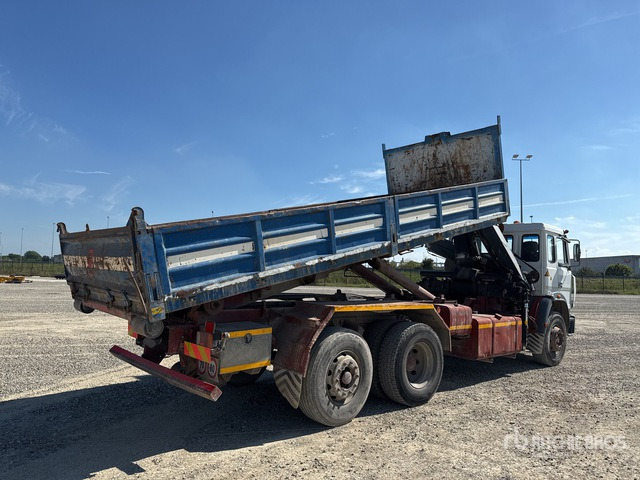 1990 Iveco 190-36 6x2 Roll-Off Truck - شاحنة ذات خطاف: صورة 3 1990 Iveco 190-36 6x2 Roll-Off Truck - شاحنة ذات خطاف: صورة 3