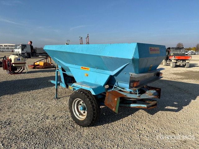 1997 Gamberini GLC2000 Manure Spreader - آلة رش السماد الطبيعي: صورة 2 1997 Gamberini GLC2000 Manure Spreader - آلة رش السماد الطبيعي: صورة 2