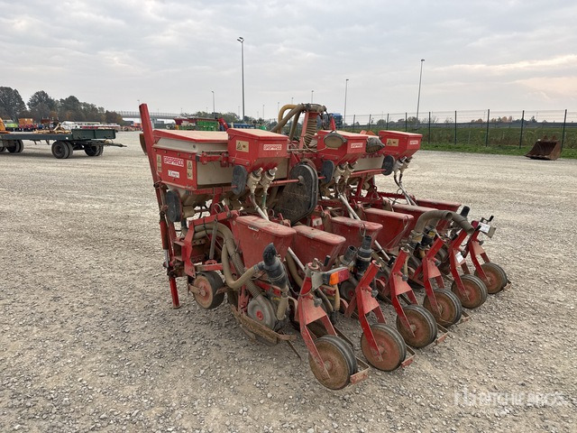 1998 Maschio Gaspardo SP F6 Air Seeder - آلة البذر: صورة 2 1998 Maschio Gaspardo SP F6 Air Seeder - آلة البذر: صورة 2