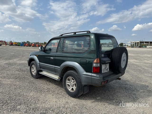 1998 Toyota Land Cruiser SUV Sport Utility Vehicle - سيارة دفع رباعي: صورة 3 1998 Toyota Land Cruiser SUV Sport Utility Vehicle - سيارة دفع رباعي: صورة 3