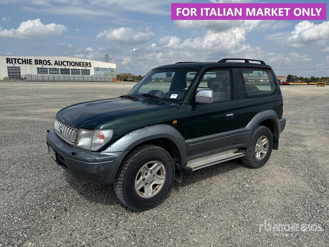 1998 Toyota Land Cruiser SUV Sport Utility Vehicle - سيارة دفع رباعي: صورة 2 1998 Toyota Land Cruiser SUV Sport Utility Vehicle - سيارة دفع رباعي: صورة 2