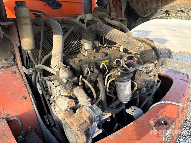 2001 Hitachi W80 Wheel Loader - اللودر بعجل: صورة 5 2001 Hitachi W80 Wheel Loader - اللودر بعجل: صورة 5