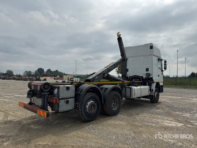 2001 Iveco Eurostar 260E40 6x2 Sleeper Roll-Off Truck - شاحنة ذات خطاف: صورة 4 2001 Iveco Eurostar 260E40 6x2 Sleeper Roll-Off Truck - شاحنة ذات خطاف: صورة 4