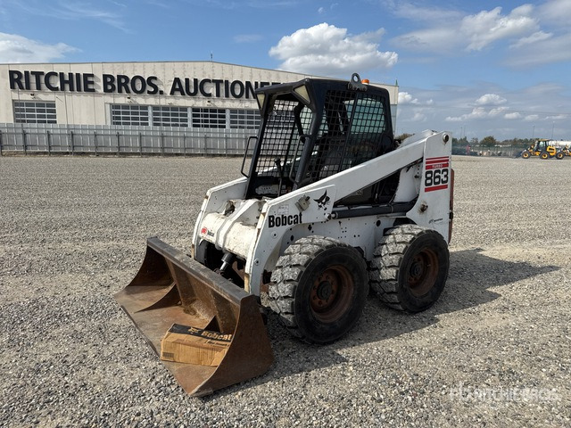 2002 Bobcat 863 High Flow Skid Steer Loader - شيول صغير: صورة 1 2002 Bobcat 863 High Flow Skid Steer Loader - شيول صغير: صورة 1