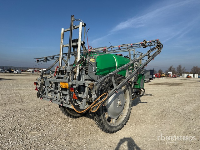 2002 Unigreen Campo 20H Pull-Type Sprayer - بخاخ مقطورة: صورة 3 2002 Unigreen Campo 20H Pull-Type Sprayer - بخاخ مقطورة: صورة 3