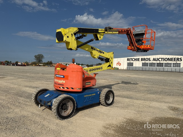 2004 JLG E450AJ Electric Articulating Boom Lift - شاحنة ذراع مفصلي: صورة 4 2004 JLG E450AJ Electric Articulating Boom Lift - شاحنة ذراع مفصلي: صورة 4