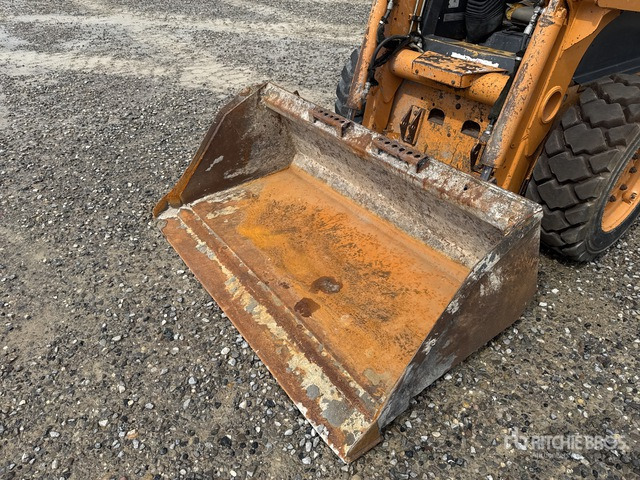 2005 Case 410 High Flow Skid Steer Loader - شيول صغير: صورة 5 2005 Case 410 High Flow Skid Steer Loader - شيول صغير: صورة 5