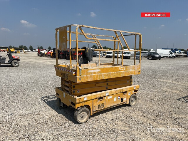 2006 Haulotte Compact 10 Electric (Inoperable) Scissor Lift - رافعة هيدروليكية مقصية: صورة 2 2006 Haulotte Compact 10 Electric (Inoperable) Scissor Lift - رافعة هيدروليكية مقصية: صورة 2