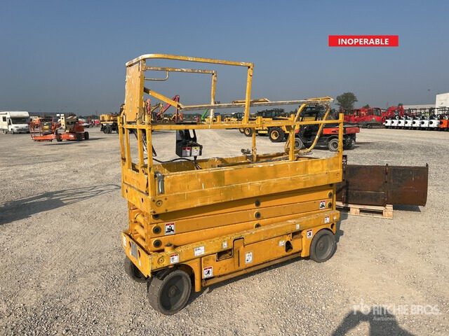 2006 Haulotte Compact 10N Electric (Inoperable) Scissor Lift - رافعة هيدروليكية مقصية: صورة 1 2006 Haulotte Compact 10N Electric (Inoperable) Scissor Lift - رافعة هيدروليكية مقصية: صورة 1