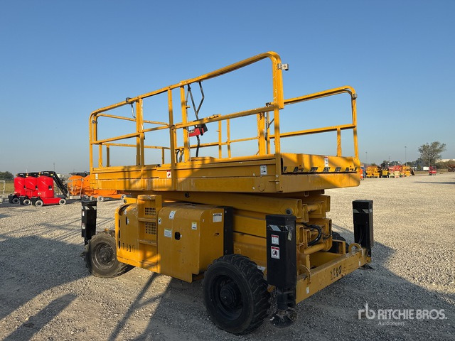 2007 Haulotte H12SX Diesel (Inoperable) Scissor Lift - رافعة هيدروليكية مقصية: صورة 3 2007 Haulotte H12SX Diesel (Inoperable) Scissor Lift - رافعة هيدروليكية مقصية: صورة 3