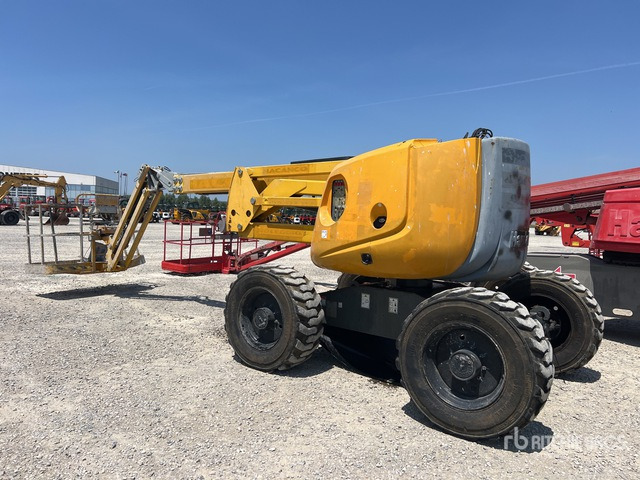 2008 Haulotte HA18PX (Inoperable) Articulating Boom Lift - شاحنة ذراع مفصلي: صورة 4 2008 Haulotte HA18PX (Inoperable) Articulating Boom Lift - شاحنة ذراع مفصلي: صورة 4