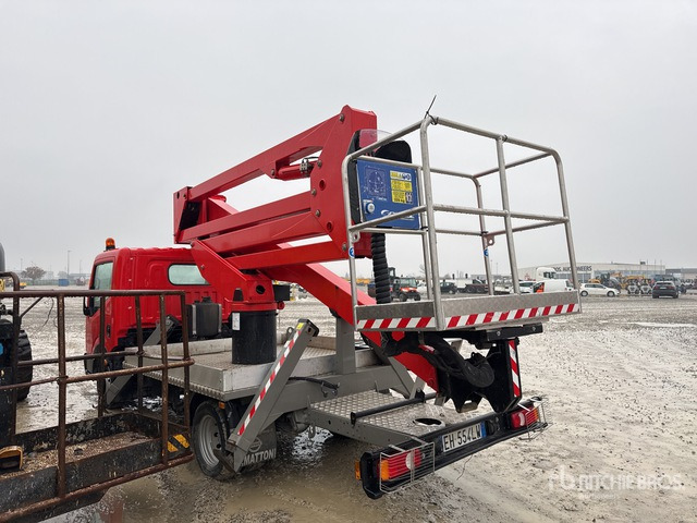 2011 Nissan Cabstar 2011 Socage DA320 20 m on (Inop ... Bucket Truck - منصة تلسكوبية محمولة على شاحنة: صورة 3 2011 Nissan Cabstar 2011 Socage DA320 20 m on (Inop ... Bucket Truck - منصة تلسكوبية محمولة على شاحنة: صورة 3