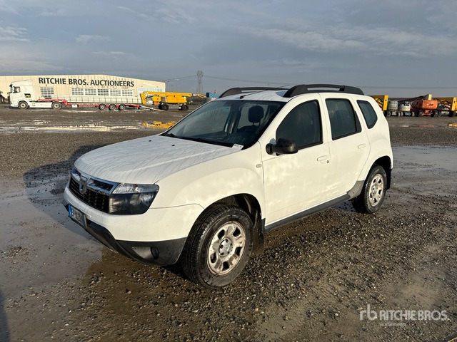 2012 DACIA Duster SUV - سيارة دفع رباعي: صورة 1 2012 DACIA Duster SUV - سيارة دفع رباعي: صورة 1