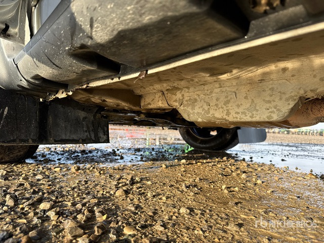 2012 DACIA Duster SUV - سيارة دفع رباعي: صورة 5 2012 DACIA Duster SUV - سيارة دفع رباعي: صورة 5