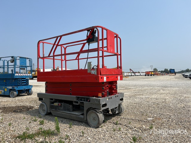 2012 Haulotte Compact 10 Electric (Inoperable) Scissor Lift - رافعة هيدروليكية مقصية: صورة 3 2012 Haulotte Compact 10 Electric (Inoperable) Scissor Lift - رافعة هيدروليكية مقصية: صورة 3