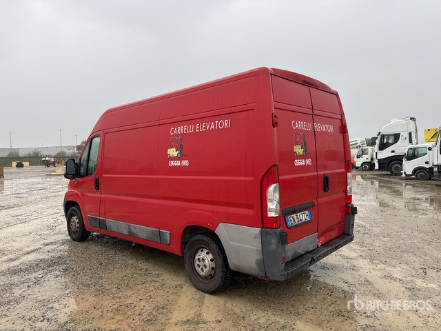 2012 Peugeot Boxer Van Truck - شاحنة مقفلة: صورة 2 2012 Peugeot Boxer Van Truck - شاحنة مقفلة: صورة 2