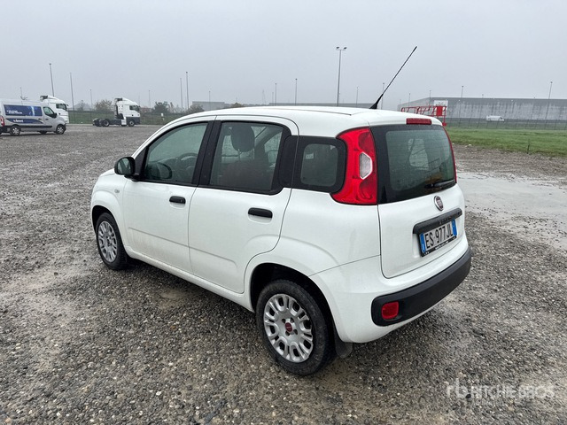 2013 Fiat Panda Automobile - سيارة: صورة 2 2013 Fiat Panda Automobile - سيارة: صورة 2