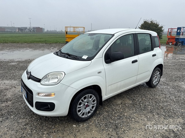 2013 Fiat Panda Automobile - سيارة: صورة 1 2013 Fiat Panda Automobile - سيارة: صورة 1