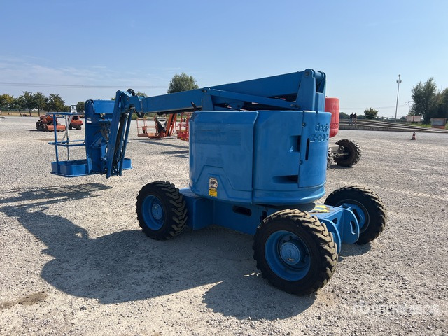 2015 Genie Z-34/22 (Inoperable) Articulating Boom Lift - شاحنة ذراع مفصلي: صورة 3 2015 Genie Z-34/22 (Inoperable) Articulating Boom Lift - شاحنة ذراع مفصلي: صورة 3