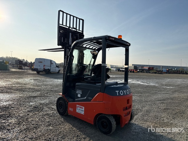 2015 Toyota 8FNMKT25 Electric Forklift - رافعة شوكية كهربائية: صورة 2 2015 Toyota 8FNMKT25 Electric Forklift - رافعة شوكية كهربائية: صورة 2