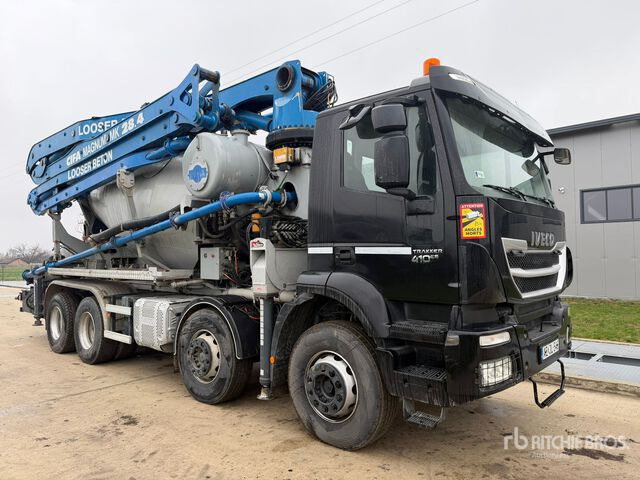 2016 Iveco Trakker 410 E6 2016 Cifa MK28.4 28 m on 8x4 28 ... Concrete Pump Truck - مضخة خرسانة: صورة 4 2016 Iveco Trakker 410 E6 2016 Cifa MK28.4 28 m on 8x4 28 ... Concrete Pump Truck - مضخة خرسانة: صورة 4