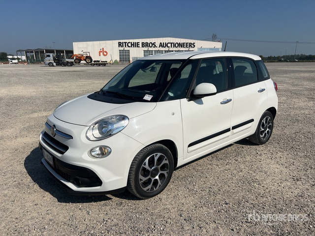 2017 Fiat 500L Autovettura - سيارة: صورة 1 2017 Fiat 500L Autovettura - سيارة: صورة 1