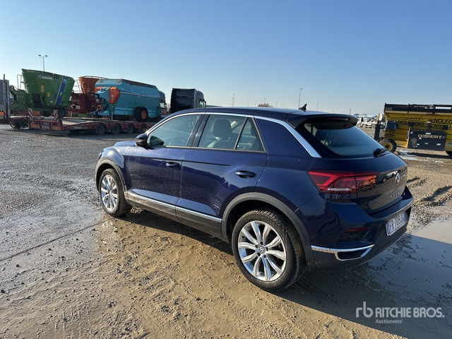 2018 Volkswagen T-Roc 2.0 TDI 4X4 110KW/150CV SUV - سيارة دفع رباعي: صورة 2 2018 Volkswagen T-Roc 2.0 TDI 4X4 110KW/150CV SUV - سيارة دفع رباعي: صورة 2