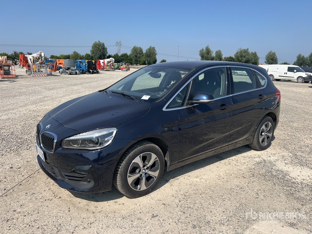 2019 BMW 216D ACTIVE TOURER 216D BUSINESS Automobile - سيارة: صورة 2 2019 BMW 216D ACTIVE TOURER 216D BUSINESS Automobile - سيارة: صورة 2